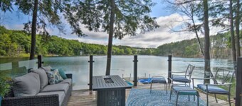 Tranquil Lake Cottage Near Golf/Skiing w/Views & Hot Tub