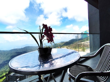 Deluxe Apartment, 2 Bedrooms | Terrace/patio