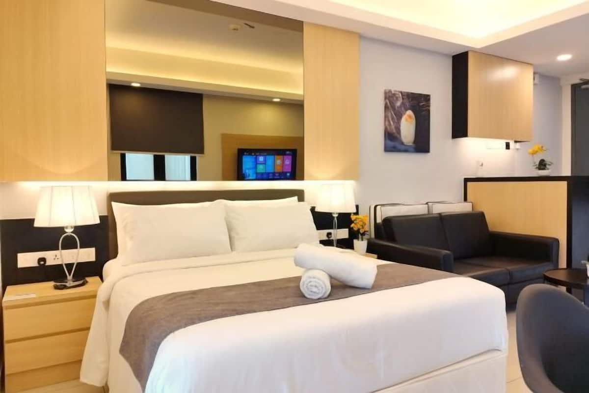 3 bilik tidur, langsir/tirai gelap terus, seterika/papan seterika