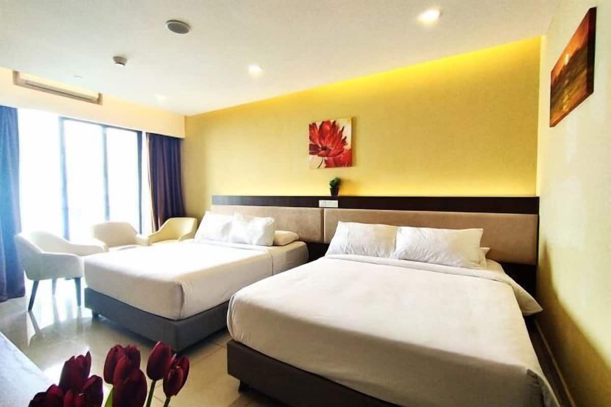 3 bilik tidur, langsir/tirai gelap terus, seterika/papan seterika