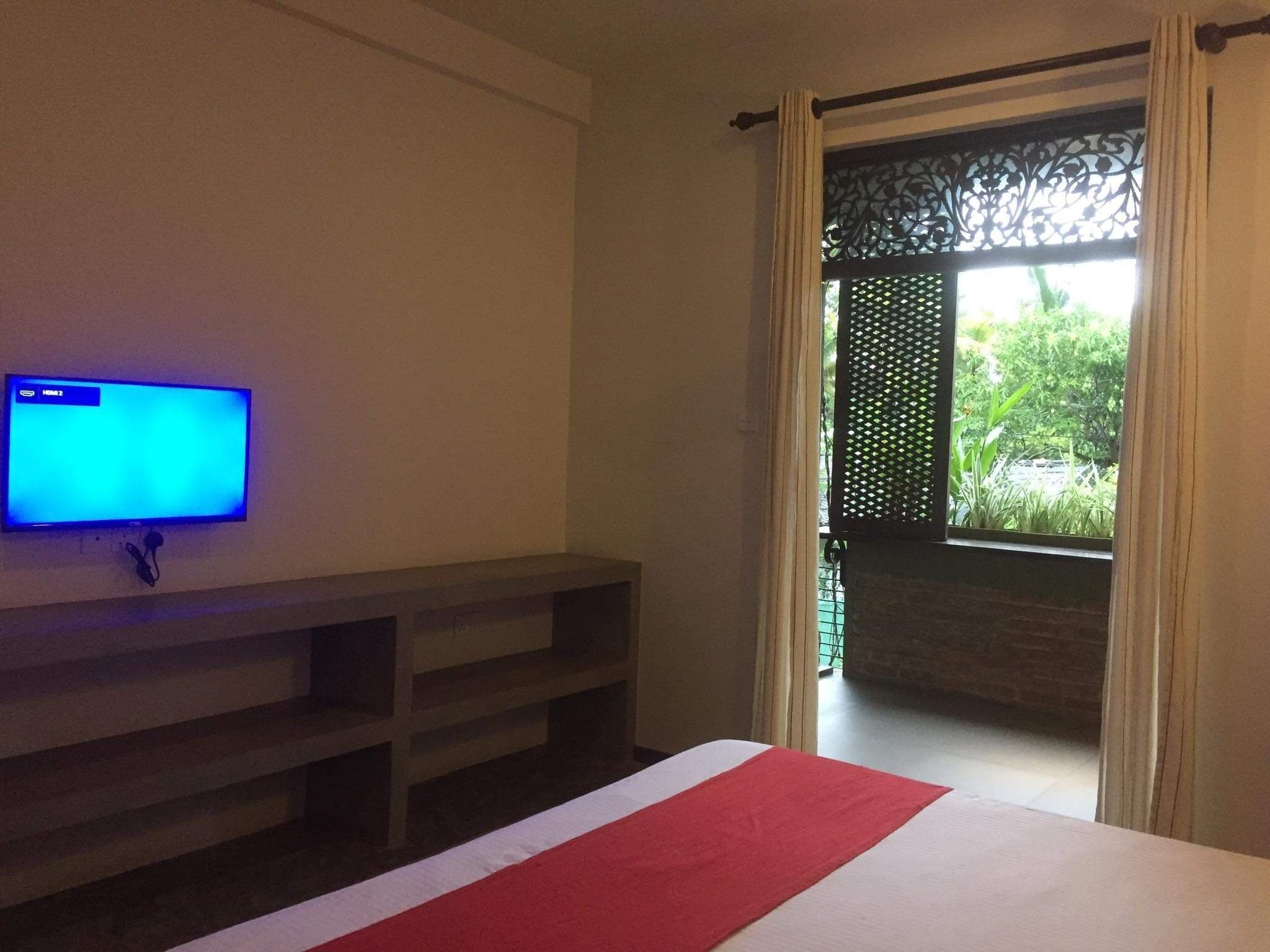 5 slaapkamers, een strijkplank/strijkijzer, wifi, beddengoed