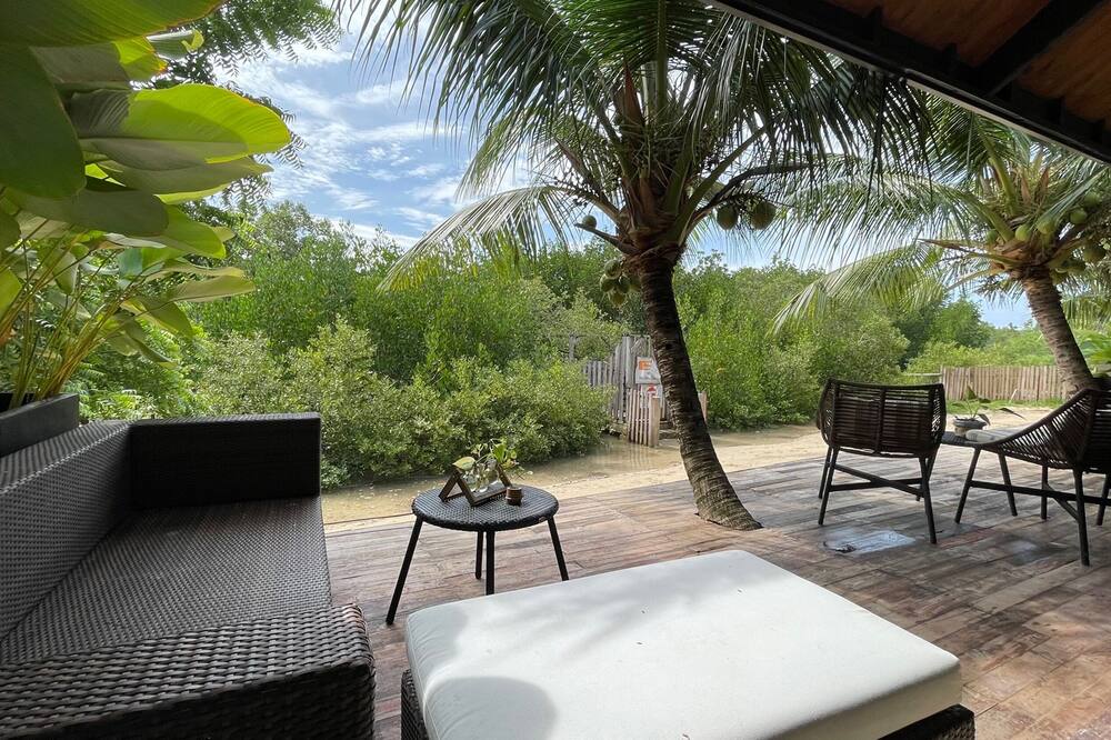 Ariella Mangrove & Eco Resort by Hiverooms