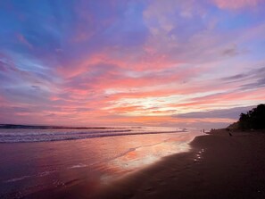 Chaise longue, serviettes de plage