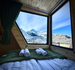 Luxury Cottage, 2 Bedrooms, Garden View - Hillside kazbegi (Kazbegi)