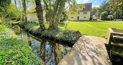 VILLA EDOUARD - 180m2 en pleine nature - 20min Disney - 7min Aéroport