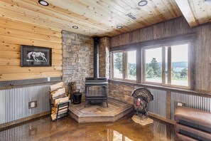 Interior - Peaceful Wyoming Cabin w/ Spacious Deck & Wet Bar! (Sundance)