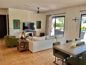 Smart TV y impresora