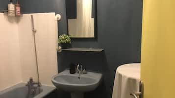 Savon, shampoing, papier toilette