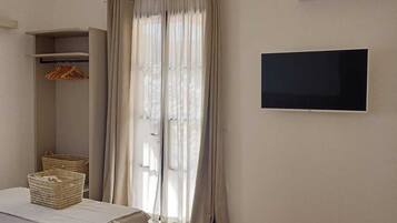 3 Schlafzimmer, BĂŒgeleisen/BĂŒgelbrett, Reisekinderbett, kostenloses WLAN