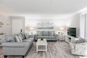 Smart-TV, DVD-Player