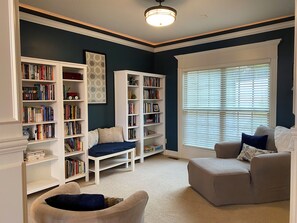 Interior - Lakefront House w/ Pool, Boat Dock & views of Old Kinderhook Golf Course  (Camdenton)