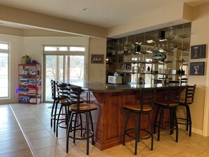Bar (en la propiedad)