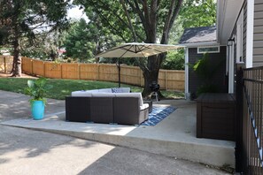 Terrace/patio - Minutes to Keeneland/Airport/UK & more! (Lexington)