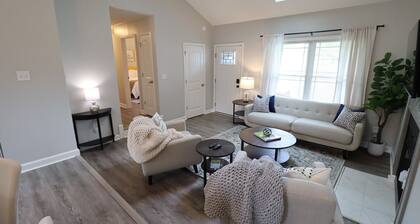 Minutes to Keeneland/Airport/UK & more!