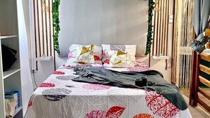 1 bedroom, iron/ironing board, WiFi, bed sheets - La Suite Parentale Avec Jacuzzi Privatif (Basse-Terre)