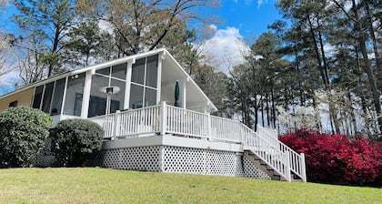 Private Retreat! 200 private gated acres with two ponds.