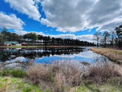 Private Retreat! 200 private gated acres with two ponds.