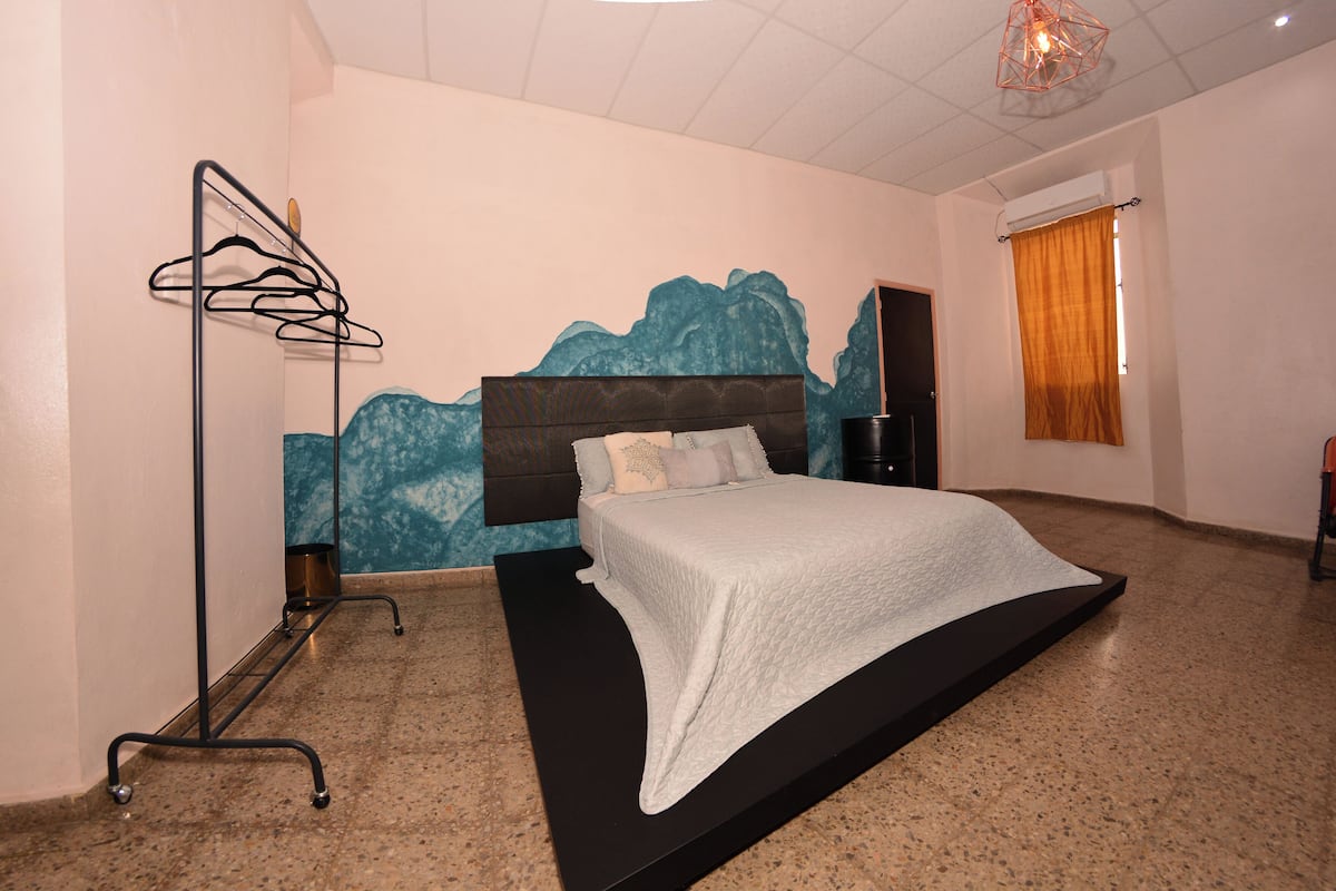 Deluxe Quadruple Room | Premium bedding, bed sheets
