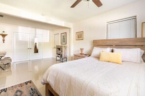 2 bedrooms, desk, iron/ironing board, free WiFi - A Comfy Stay By Shea<br>Conveniently Located<br> (Fort Lauderdale)