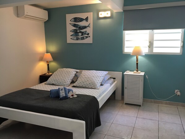 1 chambre, fer et planche à repasser, Wi-Fi, draps fournis