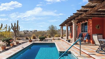 Piscine extérieure, piscine chauffée