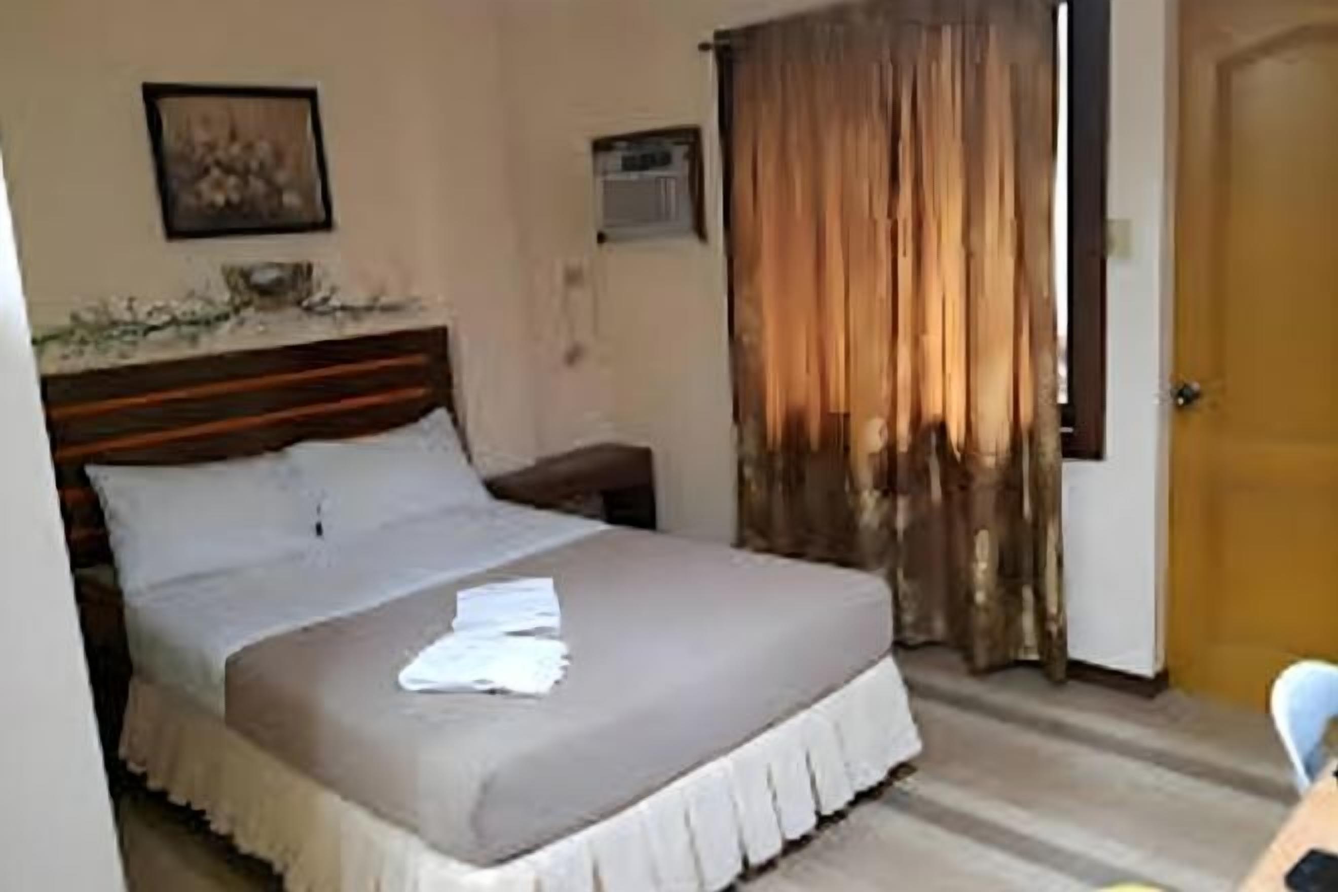 Schreibtisch, kostenloses WLAN, Bettwäsche