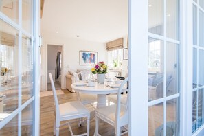 Luokittelematon kuva, 2 kautta 28, painike