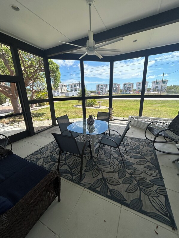 Outdoor dining