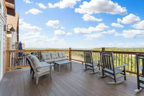 Property grounds - LAZY RIVER, Pools, Lake View, Game Room, Sleeps 24 (Kimberling City)