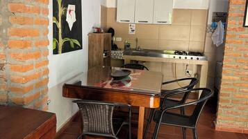 冷蔵庫、コーヒー / ティーメーカー、調理器具と食器、繰り返し使えるコーヒー / 紅茶フィルター