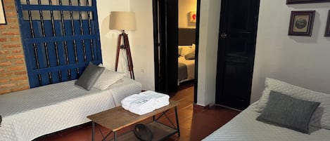 1 bedroom, free WiFi, bed sheets