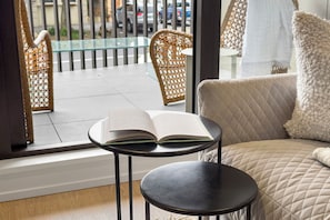Interior detail - Creative and Carefree Living (Auckland)