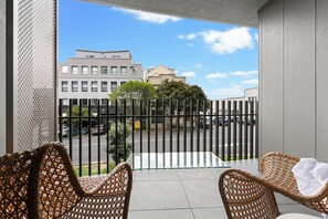 Deluxe Apartment | Terrace/patio