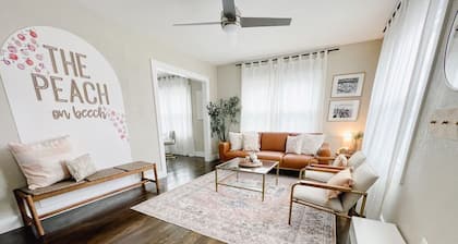 Cozy+Stylish Modern Getaway - Close to I-75 & Braves Stadium