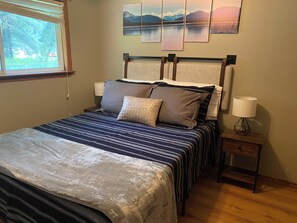 3 habitaciones y ropa de cama