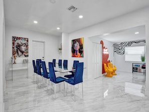 Interior - Tropical Miami Stay: 4 BR + Pergola Hangout + Fire Pit + Game Room- Book Now! (North Miami Beach)