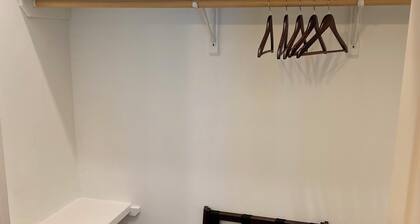 Spacious Downtown Townhouse