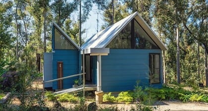 Ultimate Spa Bower with 2 King bedrooms - The Double King Bedroom, aka Blue Bower, has the same quality finishes as the Ultimate Bower, with addition of a 2nd bedroom