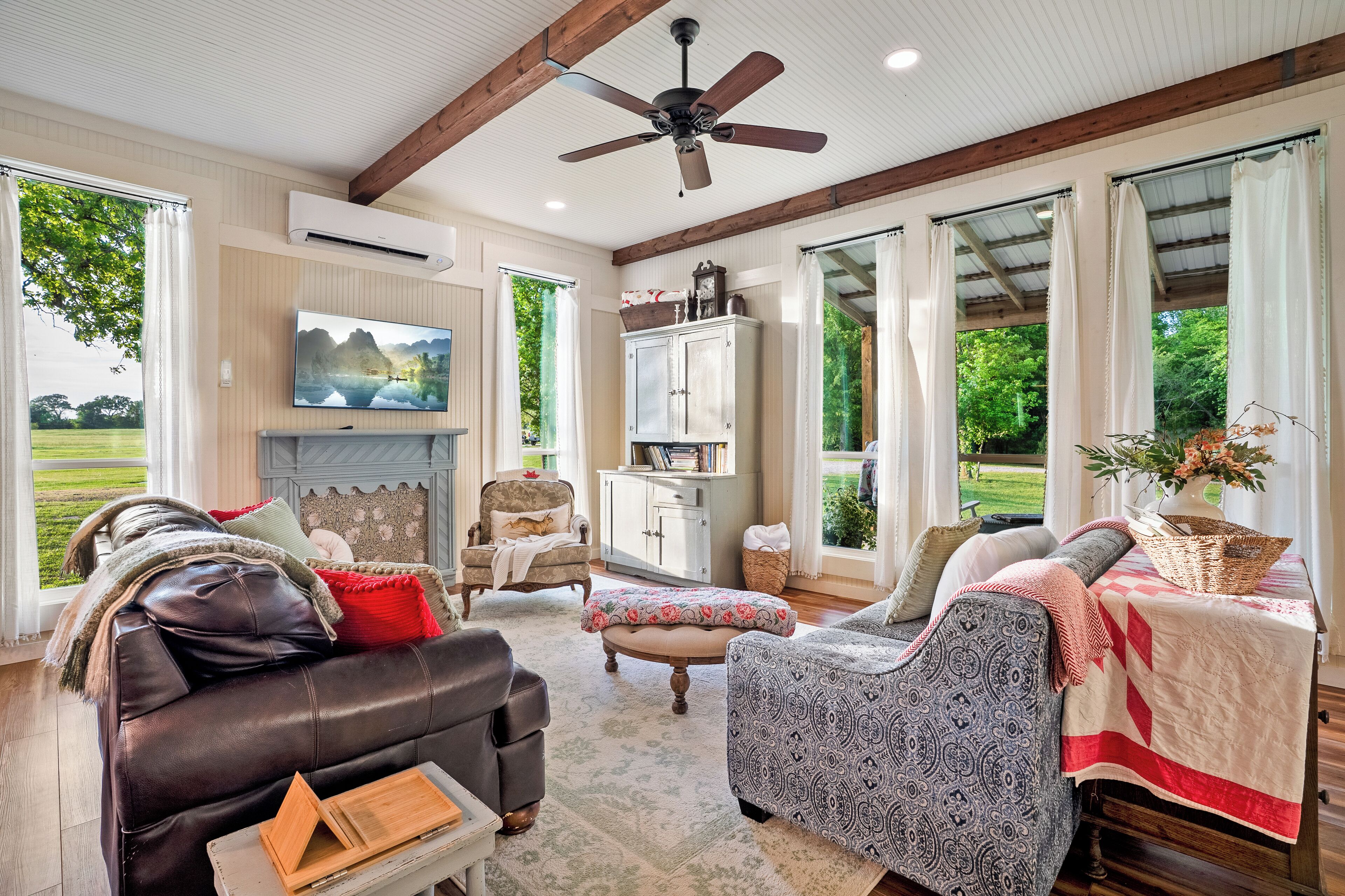 智能電視、書籍