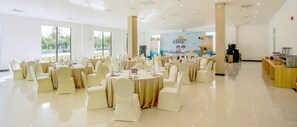 Restaurant - The HUB by Hotel Academy Phu Quoc (Phu Quoc)
