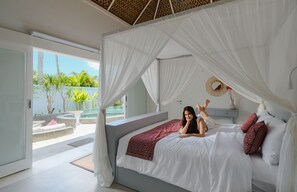 Villa ejecutiva, 1 cama de matrimonio grande, piscina privada, junto a la piscina (Susan) | Vistas al jardín