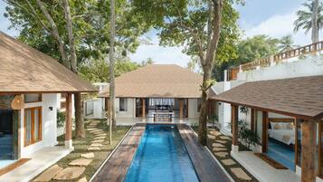 Executive Villa, 3 Bedrooms, Private Pool, Poolside (Kennes) | Garden view