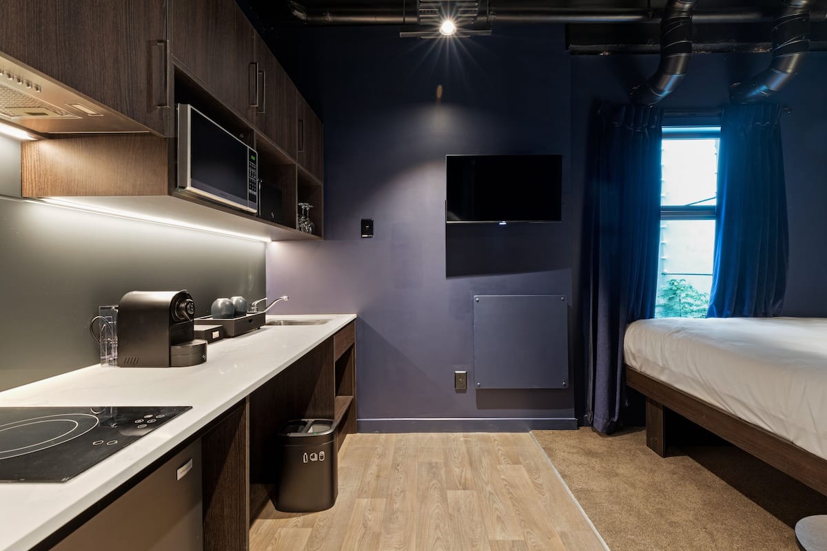 开间 (Accessible) | 遮光窗帘、熨斗/熨衣板、免费婴儿床、免费 WiFi