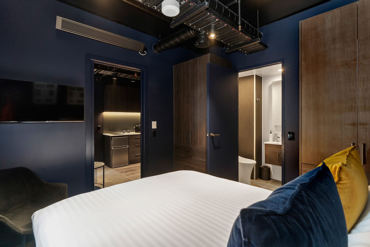 开间 (Two-Bedroom Metro) | 遮光窗帘、熨斗/熨衣板、免费婴儿床、免费 WiFi