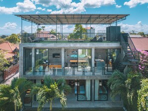 Building design - Villa Konkrete - Tropical 3BR (Kerobokan)