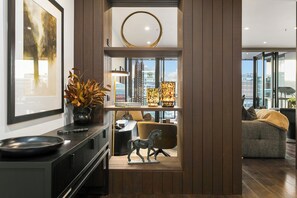 Interior detail - Golden Viaduct Retreat (Auckland)