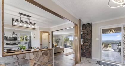 Hill House Hot Tub Views & BBQs Close To Downtown