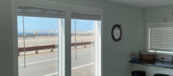 Ocean views from every window.  5min walk to the quiet end of the beach!