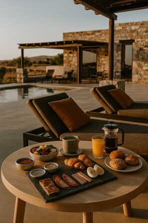 In-room dining - Onym Curated Villas (Naxos)