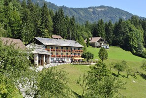 Front of property - Bed&Breakfast Lausegger (Ferlach)